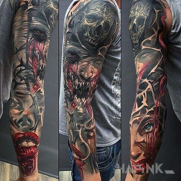 Tattoo Złowieszczy rękaw in demons motif on the upper arm