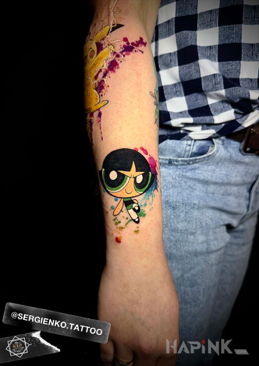 Tattoo Zielona atomówka in characters motif and Watercolor style on the forearm