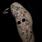 Mexican skull with flowers