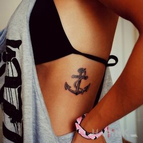 Tattoo Anchor on the ribs motif: objects
