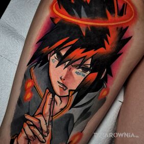 Tatuaż Sasuke Uchiha Naruto Anime na ręce motyw: kolorowe styl: kreskówkowe / komiksowe