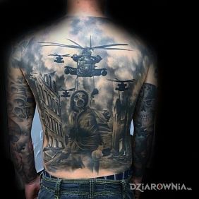 Tatuaż Wojna na plecach motyw: 3D styl: realistyczne