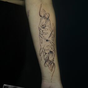 Tattoo Dłonie on the forearm motif: anatomical style: graphic / illustrative