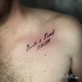 Tattoo Names and date on the collarbone motif: lettering style: calligraphy