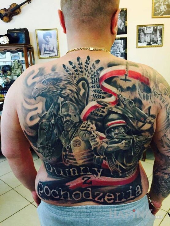 Tattoo Polakiem na zawsze in patriotic motif and realistic style on the back