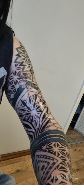 Tattoo ☺️cont. mine in geometric style on the forearm