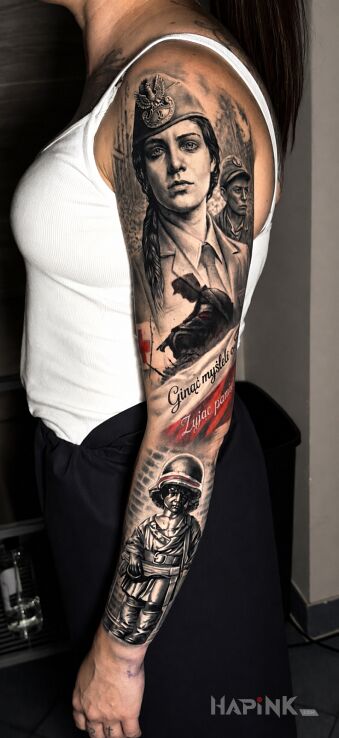 Tattoo Rękaw patriotyczny — kobieta w rogatywce i Mały Powstaniec in faces motif and realistic style on the upper arm