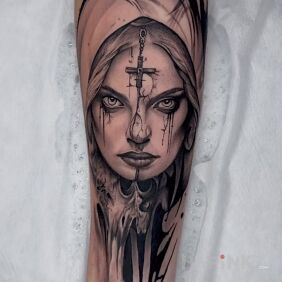 Tattoo Dark portrait of a woman – Dark Art on the forearm motif: dark style: realistic