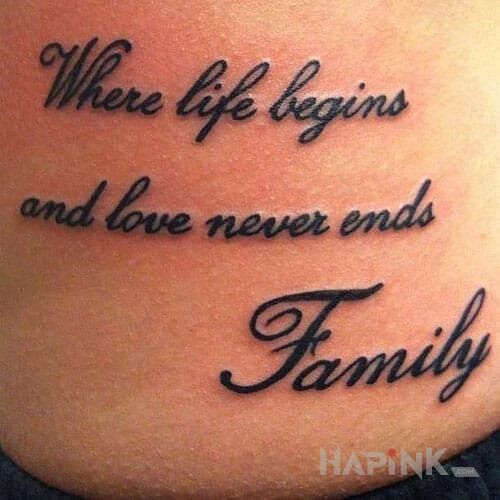 Tattoo Rodzina in lettering motif on the stomach
