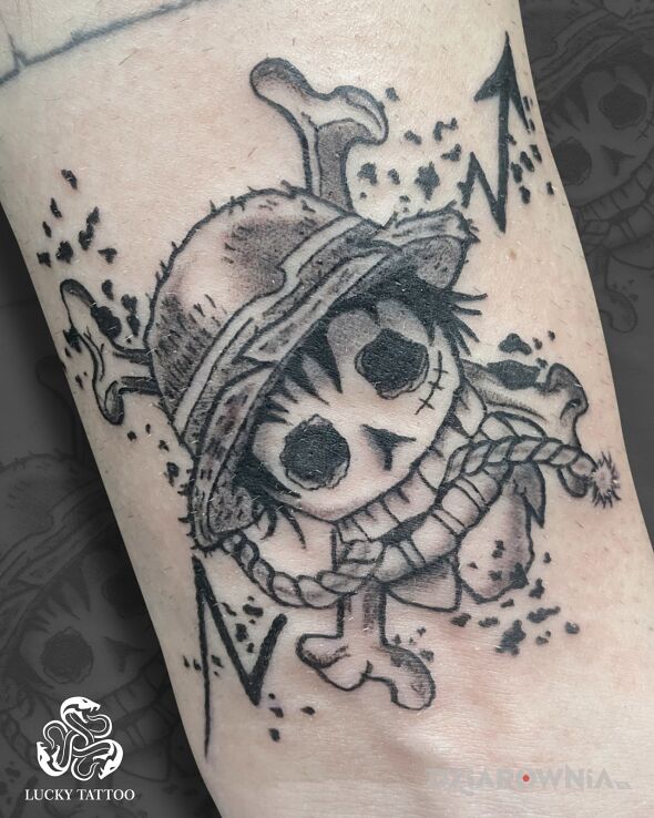 Tatuaż Symbol One Piece (Luffy) w motywie małe i stylu graficzne / ilustracyjne na ręce