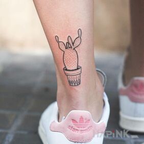 Tattoo Cactus on the leg motif: flowers