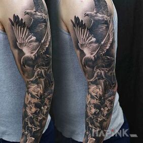 Tattoo White pigeons on the upper arm motif: 3D style: realistic