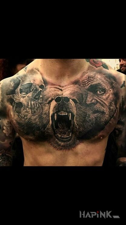 Tattoo Niedzwiedź in 3D motif and realistic style on the chest