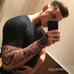 Tatuaż Rękaw na ręce na przedramieniu motyw: czaszki