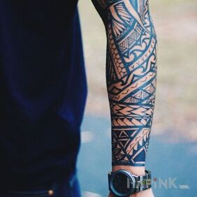 Tattoo Polynesia on the upper arm motif: sleeves style: Polynesian