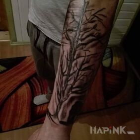 Tattoo Tree on the forearm motif: other
