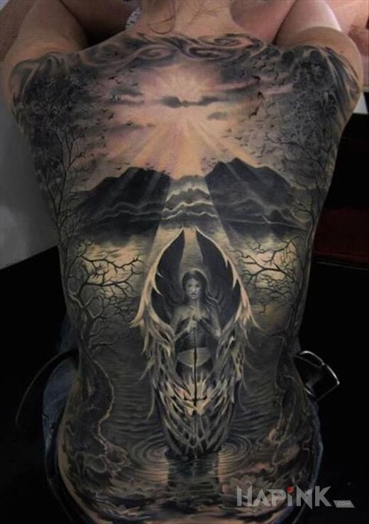 Tattoo Anioł w wodzie in 3D motif and realistic style on the back