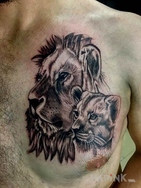 Tattoo Lewki in animals motif on the chest