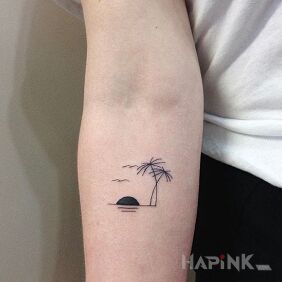 Tattoo Palms on the forearm motif: other