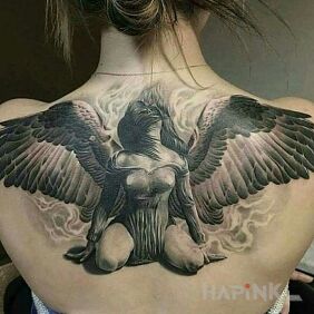 Tattoo Sexy angel on the back motif: sexy