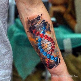 Tatuaż DNA na przedramieniu motyw: 3D