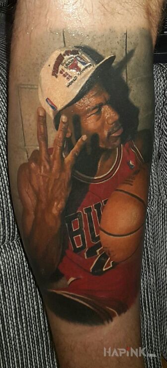 Tattoo Koszykarz in 3D motif and realistic style on the forearm