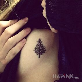 Tattoo Tree on the ribs motif: other