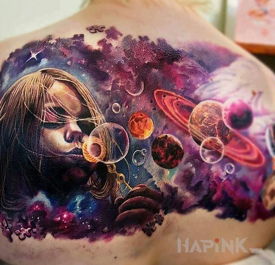 Tattoo Planetarne bańki in faces motif and realistic style on the back