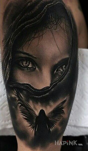 Tattoo Postać anioła in 3D motif and realistic style on the upper arm