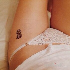 Tattoo Pineapple on the leg motif: sexy