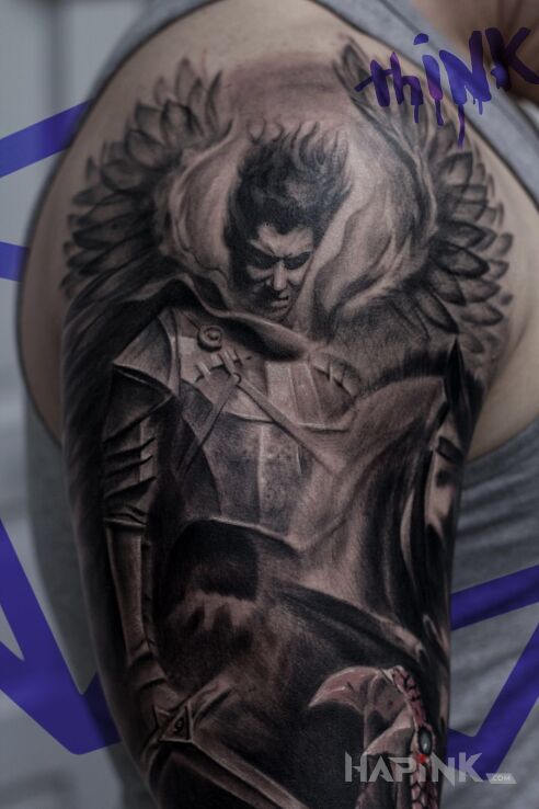 Tattoo Anioł in angels motif on the upper arm