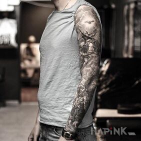 Tattoo Strong sleeve on the upper arm motif: religious