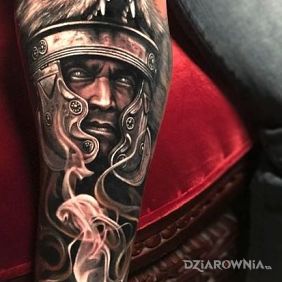 Tatuaż Wilczy wojownik na przedramieniu motyw: kolorowe
