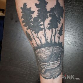 Tattoo Trunk with the coat of arms of Lodz on the forearm motif: other