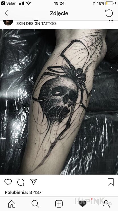 Tattoo Czacha na łydke in demons motif on the leg