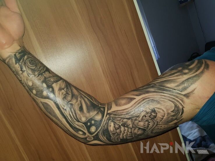 Tattoo Anioł kolejna część rekawu in angels motif on the forearm