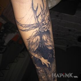 Tattoo Leszy on the forearm motif: characters