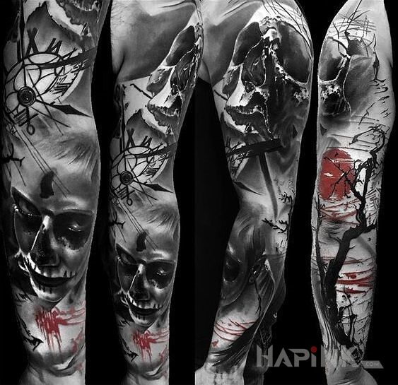 Tattoo Mroczny styl in skulls motif on the forearm