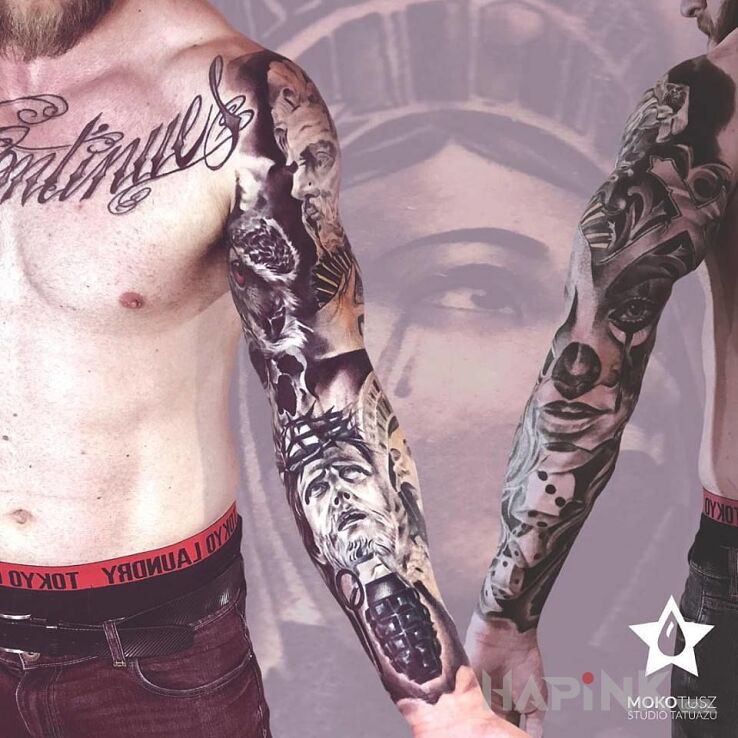 Tattoo Rękaw czarno-biały in objects motif and realistic style on the upper arm