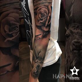 Tattoo Realistic women's sleeve on the upper arm motif: sleeves style: realistic