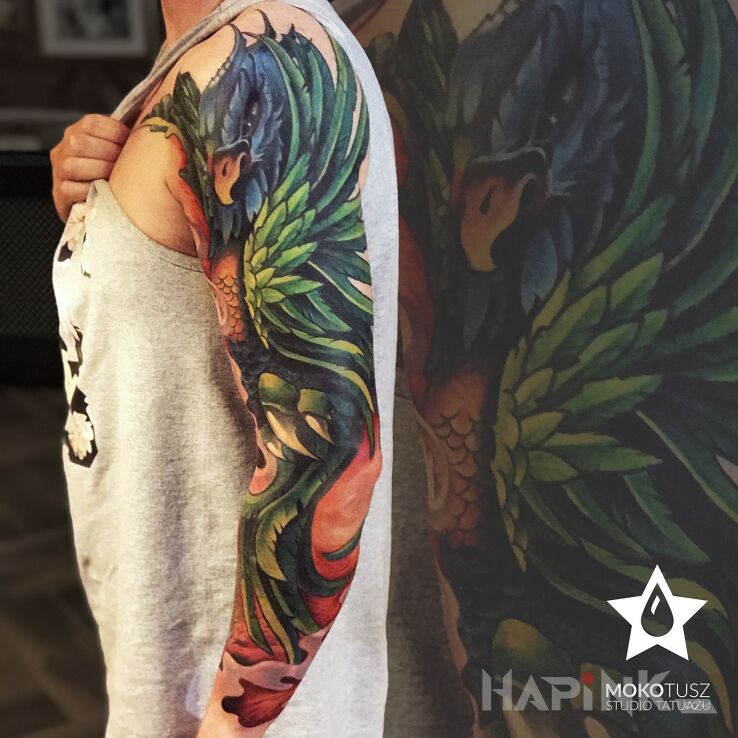 Tattoo Rękaw kolorowy z motywem feniksa in animals motif on the upper arm