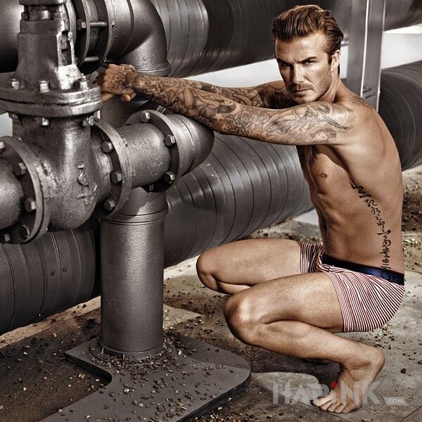 Tattoo David Beckham w sesji in famous people motif on the ribs