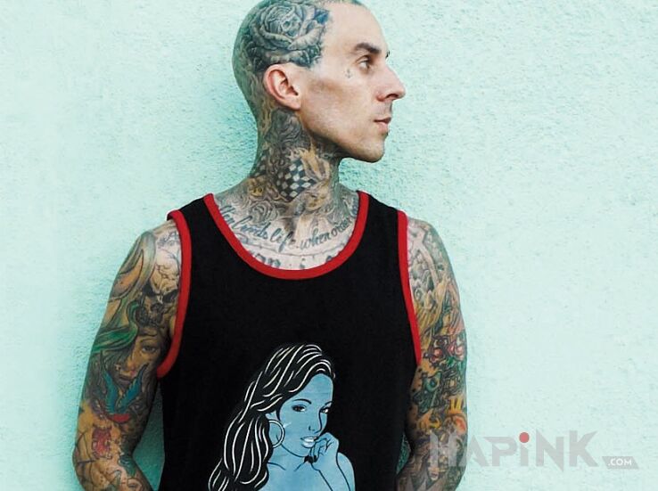 Tattoo Travis Barker - różna na głowie in famous people motif on the head