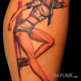 Tattoo Pin up girl 4 on the calf motif: characters