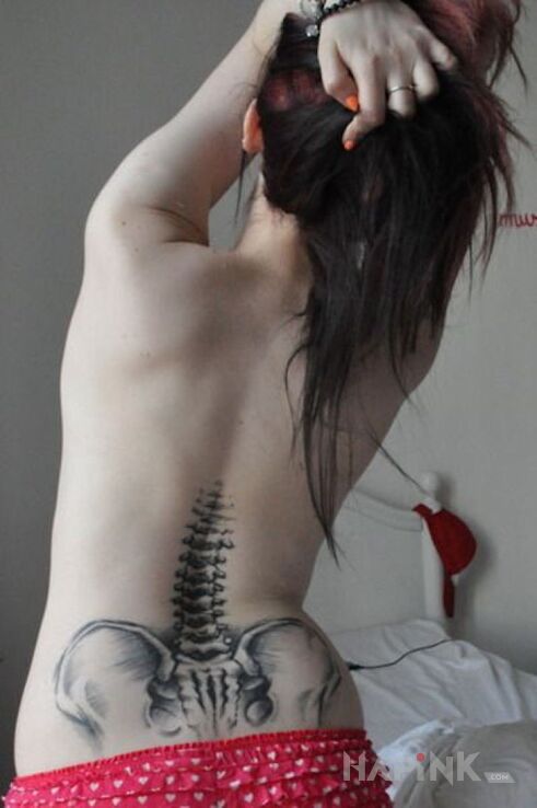 Tattoo Miednica in other motif on the back