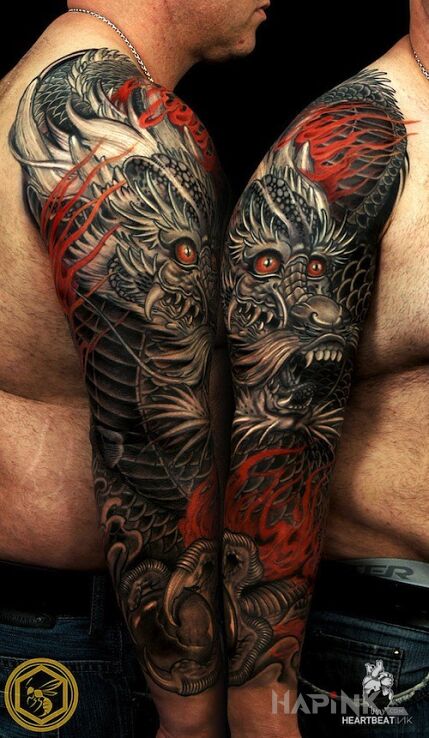 Tattoo Smoczy rękaw  in dragons motif on the forearm
