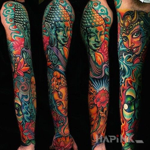 Tattoo Buddyjskie bóstwa in sleeves motif on the forearm