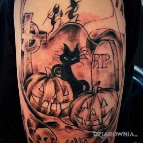 Tatuaż Halloweenowe dynie na ramieniu motyw: pozostałe