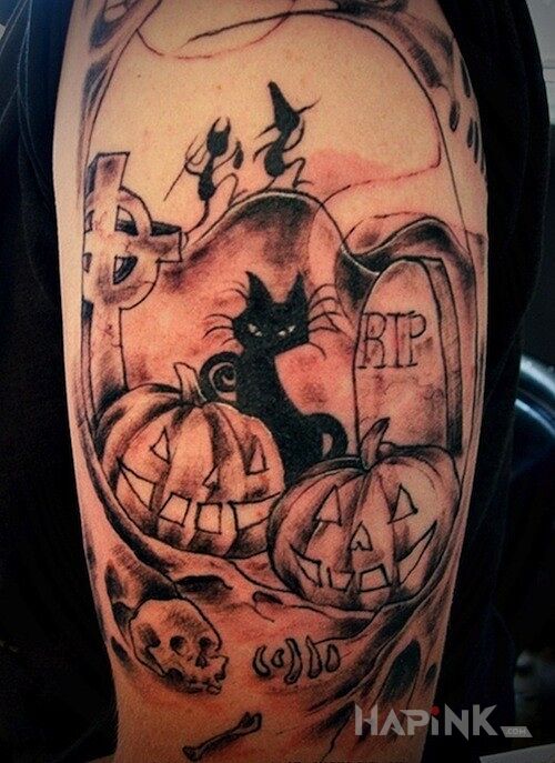 Tattoo Halloweenowe dynie in other motif on the upper arm