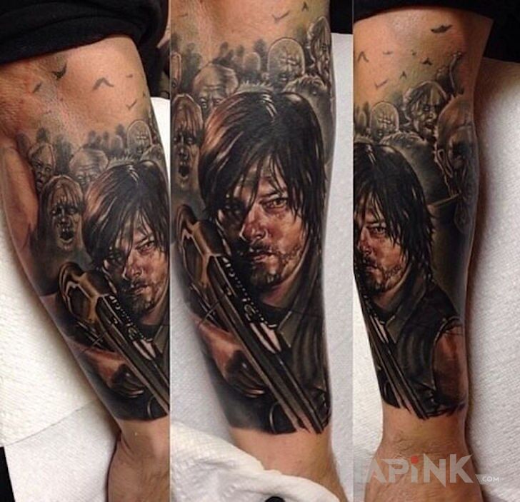 Tattoo Daryl in faces motif on the forearm